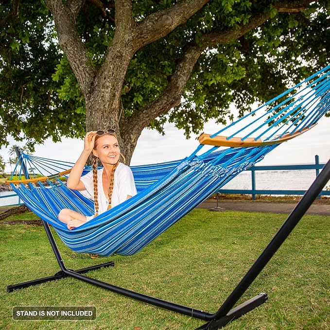 SUNCREAT Hammocks Double Hammock with Curved Spreader Bar, Outdoor Portable Hammock with Carrying Bag & Tree Straps for Bedroom, Patio, Backyard, Balcony, Max 450lbs Capacity, Blue