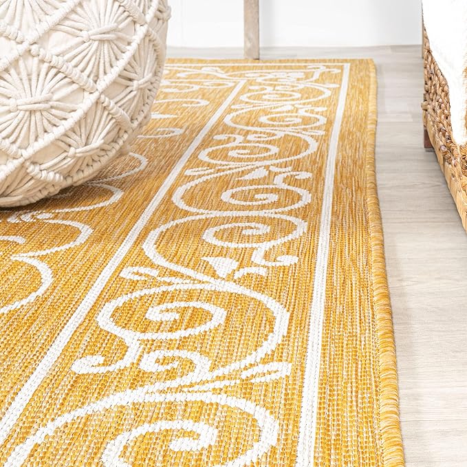 JONATHAN Y Vintage Filigree Indoor Outdoor Area Rug 3X5 Yellow/Cream, Charleston Textured Weave for Backyard, Patio, Porch, Easy-Cleaning, High Traffic, Pet-Friendly, Non-Shedding (SMB106L-3)