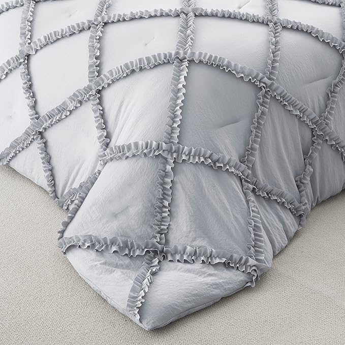 Bonlino Oversized King Comforter Set Soft Bedding - 3 Pcs Tufted Decor Fluffy Comforter Boho Bed in a Bag with Cute Lightweight Pillowcase for Dorm Farmhouse Bedroom Luxury Gift(Light Grey)