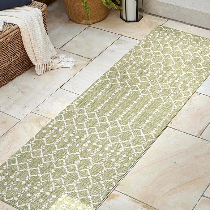 JONATHAN Y SMB108N-28 Ourika Moroccan Geometric Textured Weave Indoor Outdoor Runner Rug, Coastal,Traditional,Transitional Easy Clean,Bedroom,Kitchen,Backyard,Patio, Non-Shed, Light Green/Cream, 2 X 8