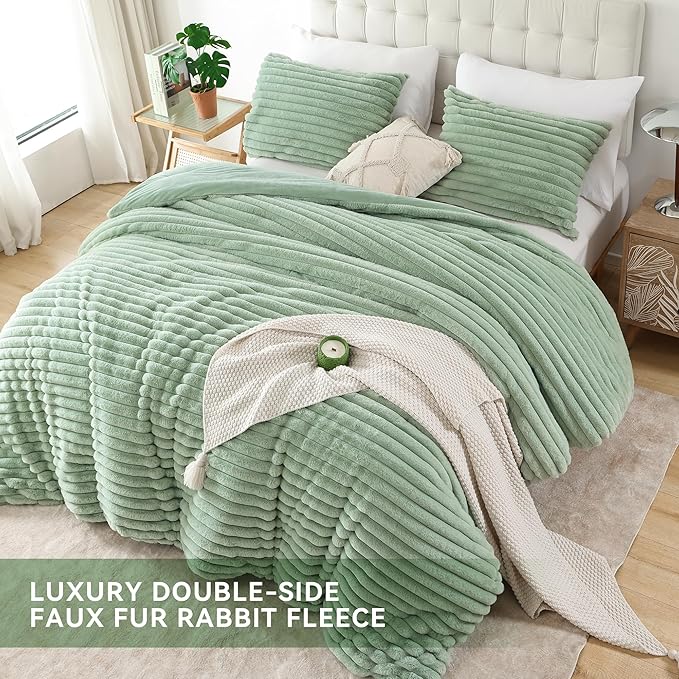 Smoofy Fluffy Full Size Comforter Sets 3 Pieces - Sage Green Fleece Fluffy Comforter Set, Luxury Fuzzy Full Bed Set, Soft Comforter Full Size All Season, Heavy Faux Fur Comforter with 2 Pillow Cases