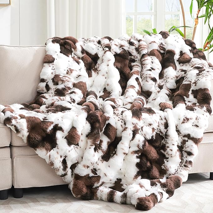 Ultra Plush Bubble Faux Rabbit Fur Blanket – 950GSM Thick Fluffy Throw Blanket for Bed, Couch, Sofa, or Gift, 50" × 60", Brown Cow