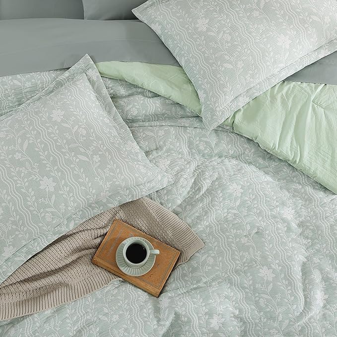 Queen Comforter Set -7 Pieces Green Floral Comforter Set for All Seasons, Bed in a Bag Queen with Botanical Flowers Comforter, Sheets, Pillowcases & Shams