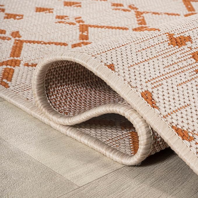 JONATHAN Y Moroccan Geometric Indoor Outdoor Area Rug 4X6 Cream/Orange, Ourika Textured Weave for Backyard, Patio, Porch, Easy-Cleaning, High Traffic, Pet-Friendly, Non-Shedding (SMB108O-4)