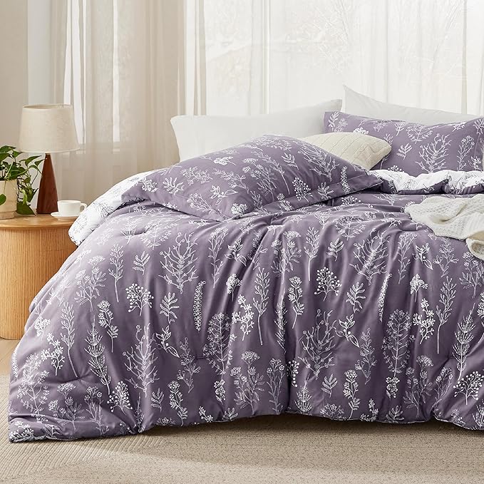 Bedsure King Comforter Set - Grayish Purple Bed Set, 3 Pieces Cute Floral Bedding, 1 Soft Reversible Botanical Flowers Comforter and 2 Pillow Shams