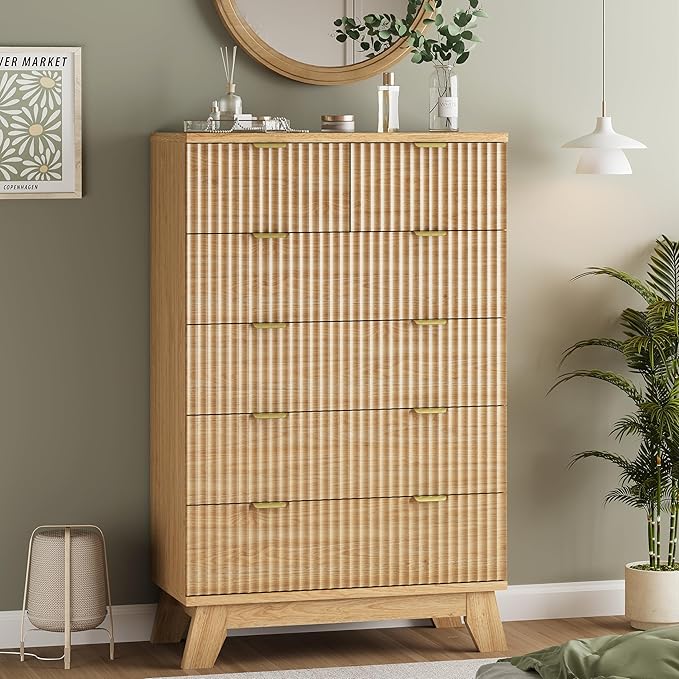 Fluted Dresser for Bedroom with 6 Drawers, 46" Tall Modern Chest of Drawers with Metal Handle, Wooden Dresser TV Stand, Wood Closet Clothes Storage Organizer for Living Room, Hallway, Natural Oak