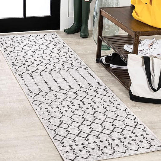 JONATHAN Y SMB108I-28 Ourika Moroccan Geometric Textured Weave Indoor Outdoor Runner Rug, Bohemian Rustic Scandinavian Easy Cleaning,Bedroom,Kitchen,Backyard,Patio,Non Shedding, Cream/Black, 2 X 8