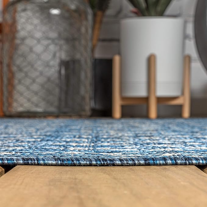 JONATHAN Y SMB108B-3SQ Ourika Moroccan Geometric Textured Weave Indoor/Outdoor Area Rug, Bohemian, Scandinavian for Bedroom, Kitchen, Living Room, Easy-Cleaning, Navy/Light Gray, 3' Square