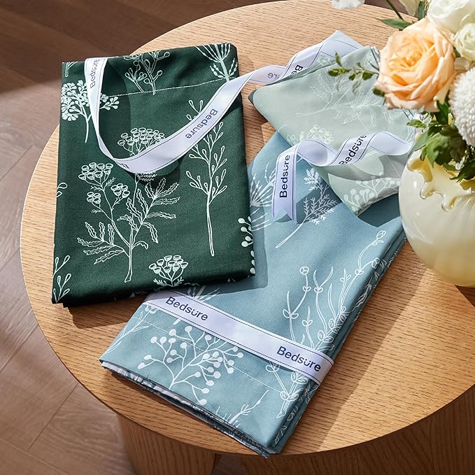 Bedsure Twin/Twin XL Comforter Set - Mineral Blue Bed Set, 2 Pieces Cute Floral Bedding, 1 Soft Reversible Botanical Flowers Comforter and 1 Pillow Sham