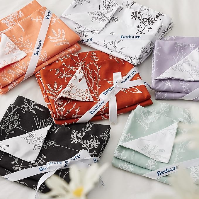 Bedsure Queen Comforter Set - Coral Orange Bed Set, 3 Pieces Cute Floral Bedding, 1 Soft Reversible Botanical Flowers Comforter and 2 Pillow Shams