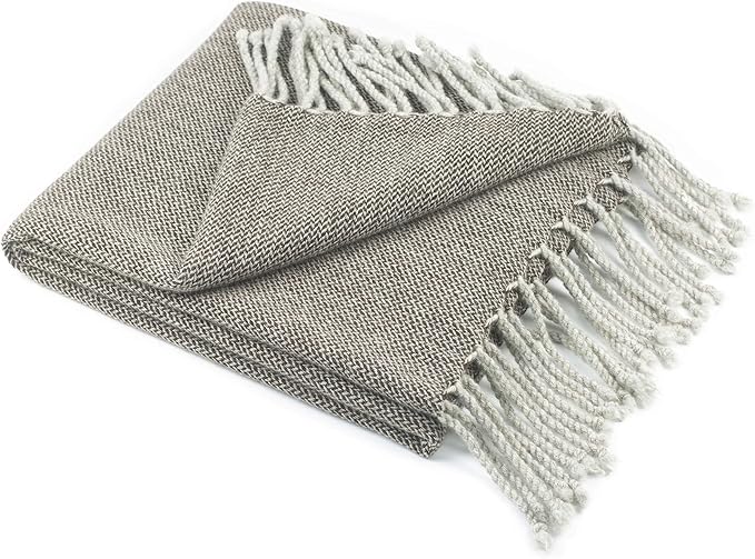 REALITY&FANTASY Wool Fringed Knee Throw Blanket for Couch Bed Outdoor Travel