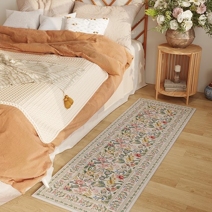 Runner Rug for Kitchen Rug Non Slip 2'6"x8' Washable Rugs with Rubber Backing Soft Vintage Floral Carpet Runner for Kitchen, Laundry, Bedroom, Bathroom, Beige