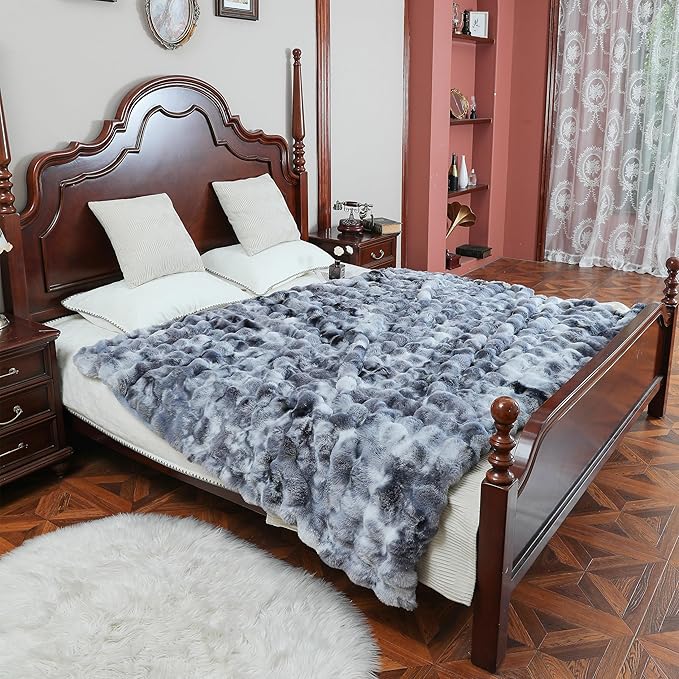 UKELER Soft Faux Fur Throw Blanket 60''x80'', Large Dark Grey Reversible Shaggy Blanket Plush Thick Fluffy Blankets Throws for Bed, Couch, Sofa, Office, Camping