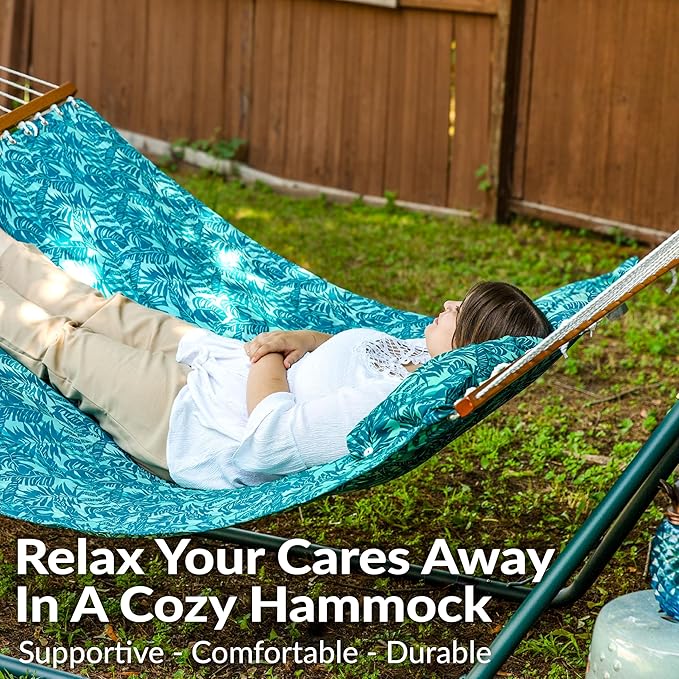 Sunnydaze Quilted Outdoor Hammock with Spreader Bars - Heavy-Duty 450-Pound Capacity Double Hammock for Outside - Cool Blue Tropics