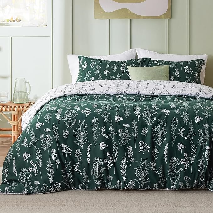 Bedsure King Comforter Set - Emerald Bed Set, 3 Pieces Cute Floral Bedding, 1 Soft Reversible Botanical Flowers Comforter and 2 Pillow Shams
