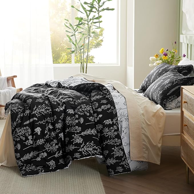 Bedsure Queen Comforter Set - Black Bed Set, 3 Pieces Cute Floral Bedding, 1 Soft Reversible Botanical Flowers Comforter and 2 Pillow Shams