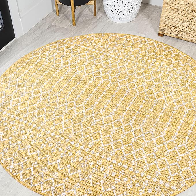JONATHAN Y SMB108G-5R Ourika Moroccan Geometric Textured Weave Indoor Outdoor Area Rug, Coastal, Bohemian, Modern Easy-Cleaning,Bedroom,Kitchen,Backyard,Patio,Non Shedding, Yellow/Cream, 5' Round