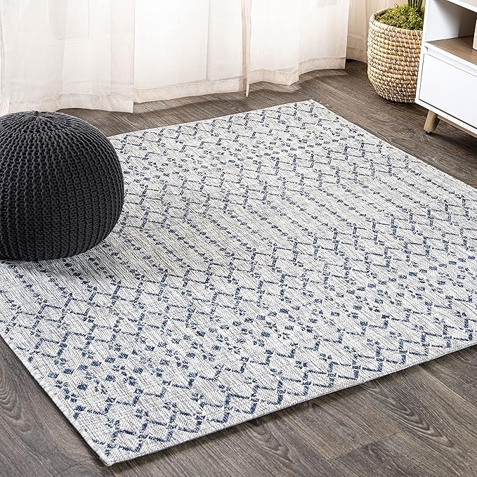 JONATHAN Y SMB108A-6SQ Ourika Moroccan Geometric Textured Weave Indoor/Outdoor Area Rug, Bohemian, Scandinavian for Bedroom, Kitchen, Living Room, Easy-Cleaning, Light Gray/Navy, 6' Square