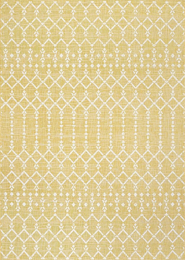 JONATHAN Y Moroccan Geometric Indoor Outdoor Area Rug 4X6 Yellow/Cream, Ourika Textured Weave for Backyard, Patio, Porch, Easy-Cleaning, High Traffic, Pet-Friendly, Non-Shedding (SMB108G-4)