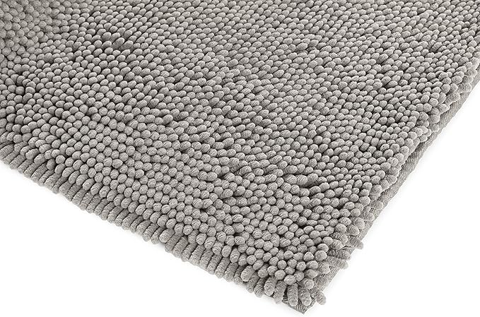 Amazon Basics Platinum Bathroom Rugs, Extra Soft and Comfortable Shag Bath Mats, Non-Slip, Quick Drying, Machine Washable, for Bathroom Floor, Tub and Shower, 21" x 34", Platinum