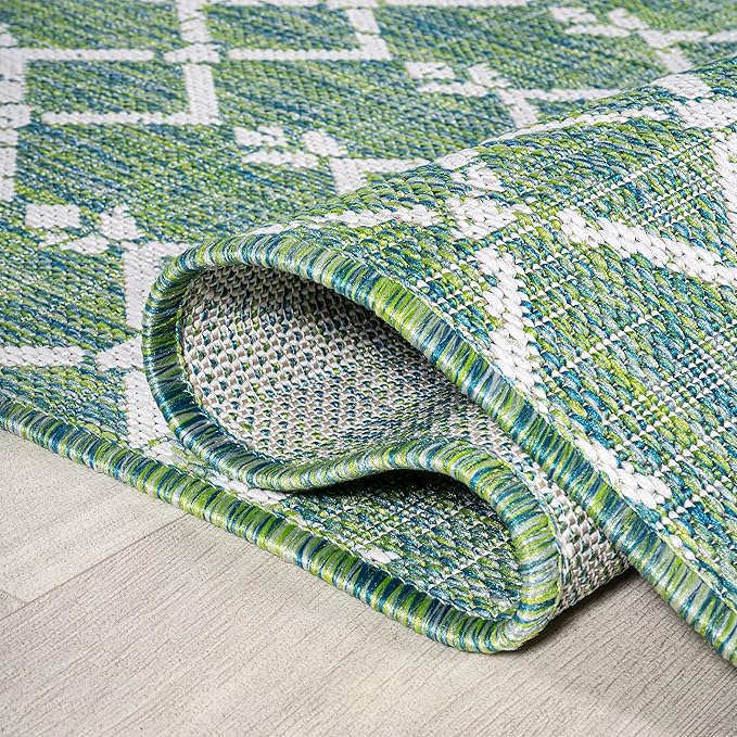 JONATHAN Y Moroccan Geometric Indoor Outdoor Area Rug 5X8 Green/Cream, Ourika Textured Weave for Backyard, Patio, Porch, Easy-Cleaning, High Traffic, Pet-Friendly, Non-Shedding (SMB108L-5)