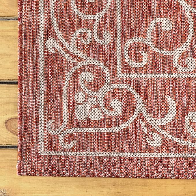 JONATHAN Y SMB106B-5R Charleston Vintage Filigree Textured Weave Indoor Outdoor Area Rug Classic Coastal Easy-Cleaning Bedroom Kitchen Backyard Patio Non Shedding, 5' Round, Red/Beige