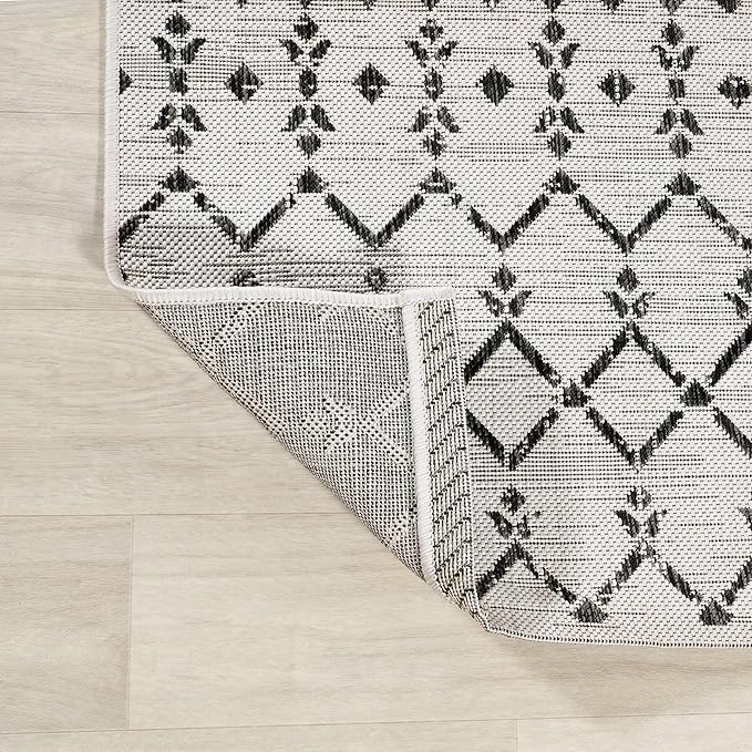 JONATHAN Y SMB108I-210 Ourika Moroccan Geometric Textured Weave Indoor Outdoor Runner Rug, Bohemian, Rustic, Scandinavian Easy-Cleaning,Bedroom,Kitchen,Backyard,Patio,Non Shedding, Cream/Black, 2 X 10