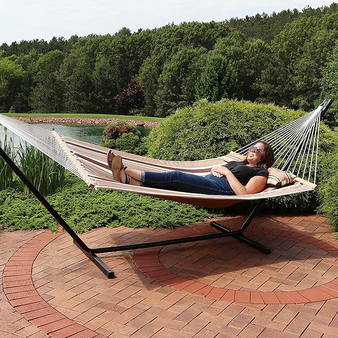 Sunnydaze Quilted Outdoor Hammock with Spreader Bars - Heavy-Duty 450-Pound Capacity Double Hammock for Outside - Sandy Beach
