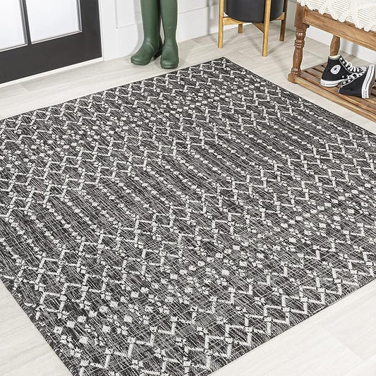 JONATHAN Y SMB108F-9SQ Ourika Moroccan Geometric Textured Weave Black/Gray 9' Square Indoor/Outdoor Area Rug, Pet Friendly, Non-Shedding, Stain Resistant, Easy-Cleaning for Backyard, Patio, Porch