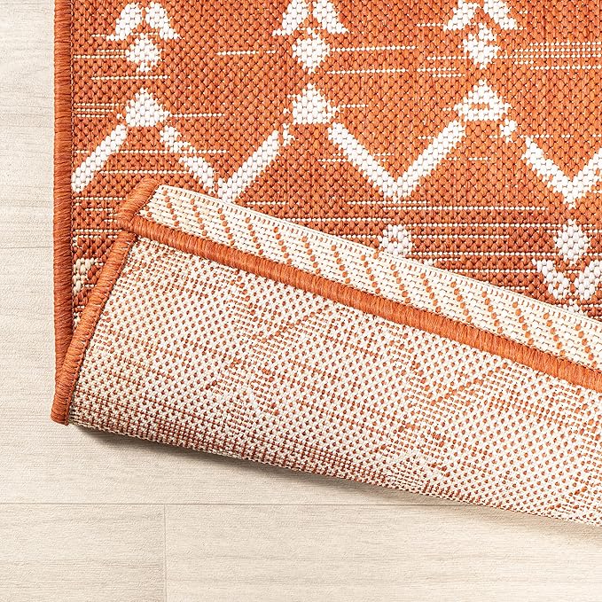 JONATHAN Y SMB108P-5SQ Ourika Moroccan Geometric Textured Weave Indoor Outdoor Area Rug, Bohemian Rustic Scandinavian Easy Cleaning,Bedroom,Kitchen,Backyard,Patio, Orange/Cream, 5' Square