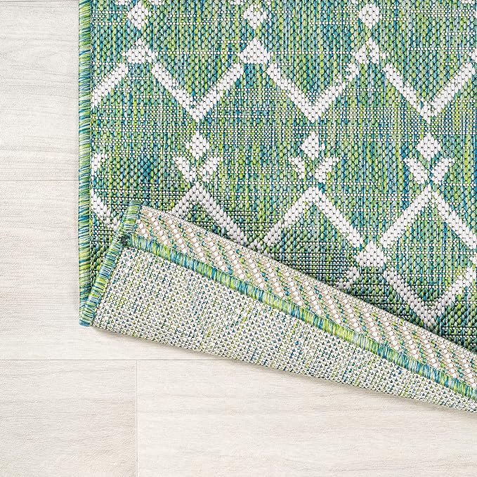 JONATHAN Y Moroccan Geometric Indoor Outdoor Area Rug 5X8 Green/Cream, Ourika Textured Weave for Backyard, Patio, Porch, Easy-Cleaning, High Traffic, Pet-Friendly, Non-Shedding (SMB108L-5)