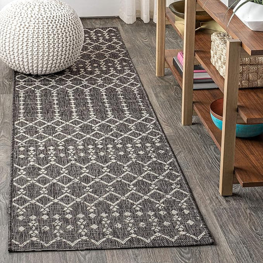 JONATHAN Y SMB108F-28 Ourika Moroccan Geometric Textured Weave Indoor Outdoor Runner Rug, Bohemian, Rustic, Scandinavian Easy Cleaning,Bedroom,Kitchen,Backyard,Patio,Non Shedding, Black/Gray, 2 X 8
