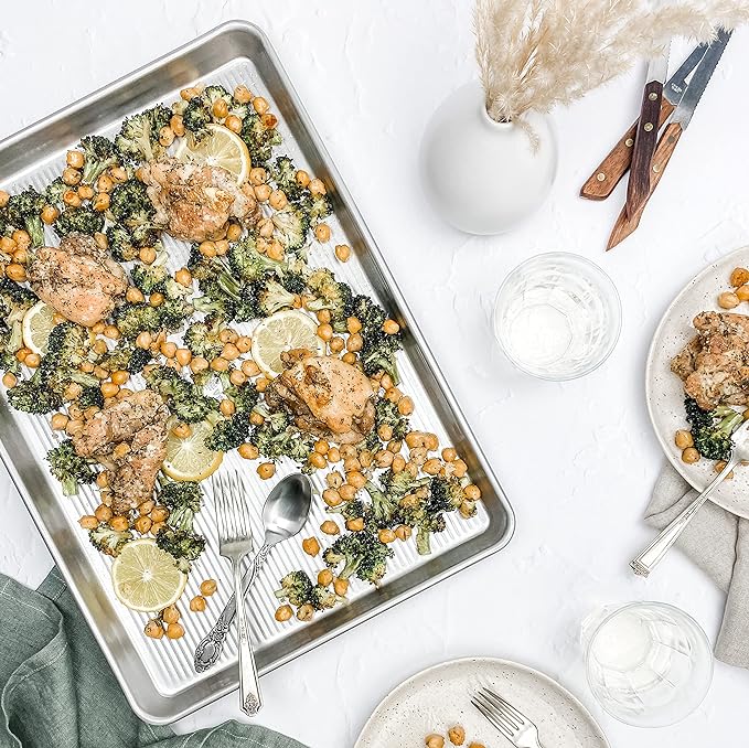 USA Pan Bakeware Aluminzed Steel 5-Piece Set Half, Cookie Sheet, Loaf, Square, Round Cake Pan